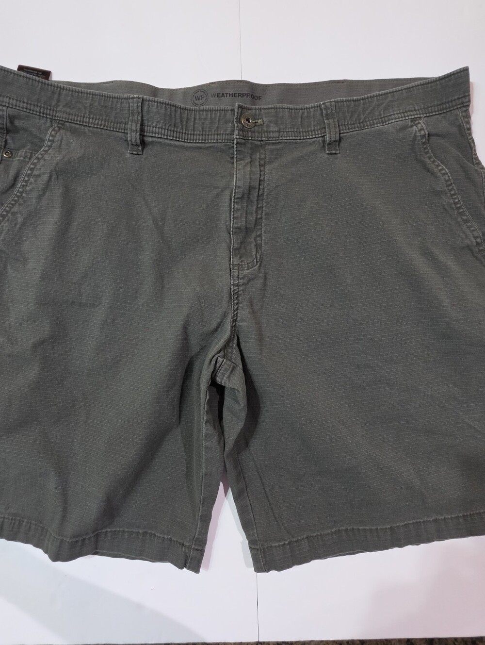 Weatherproof Shorts Men’s Size 42 Gray Utility Trail Ripstop Stretch EUC